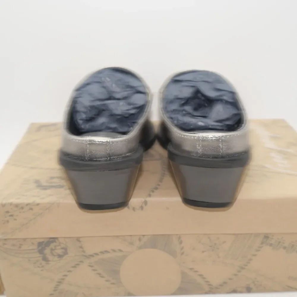 NEW Free People Women's 8.5 Tallulah Mules Shoes Western Wedge Platino Silver